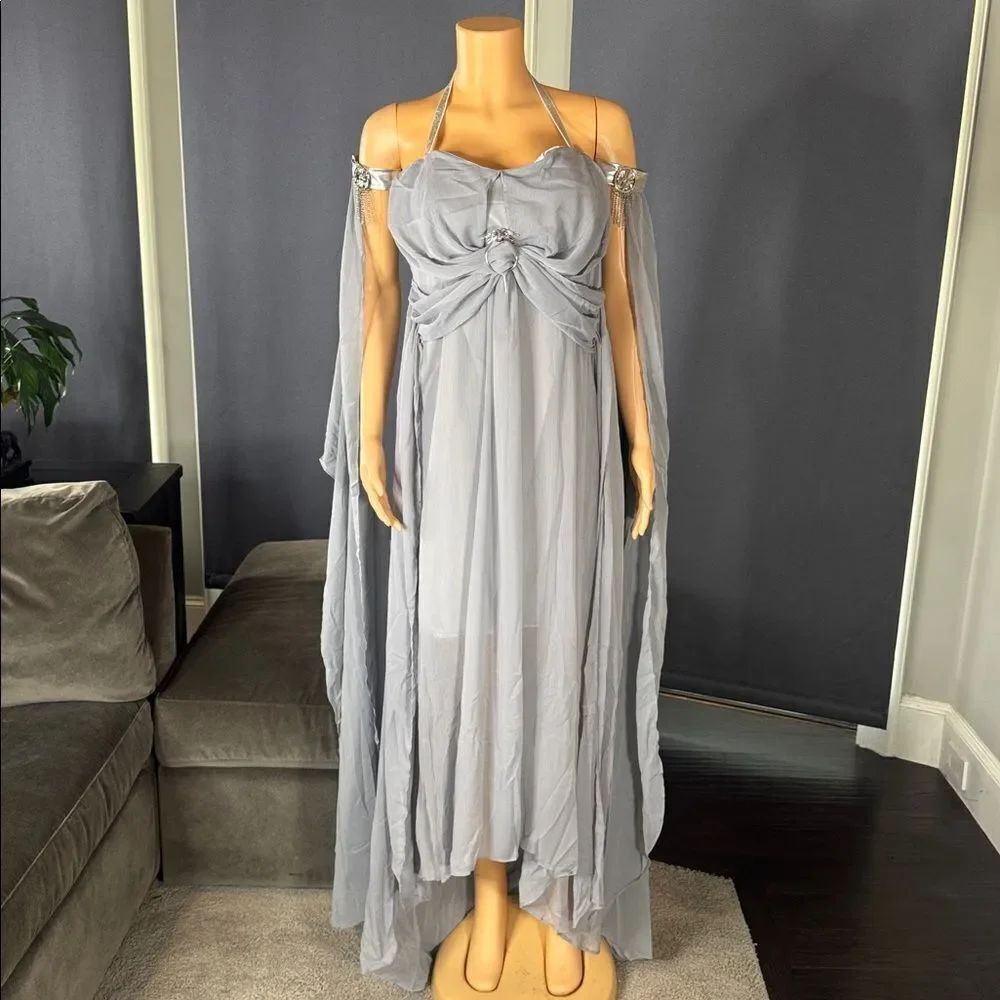 Women's Gray Halloween Medieval Queen Cosplay Costume Dress Size L NEW